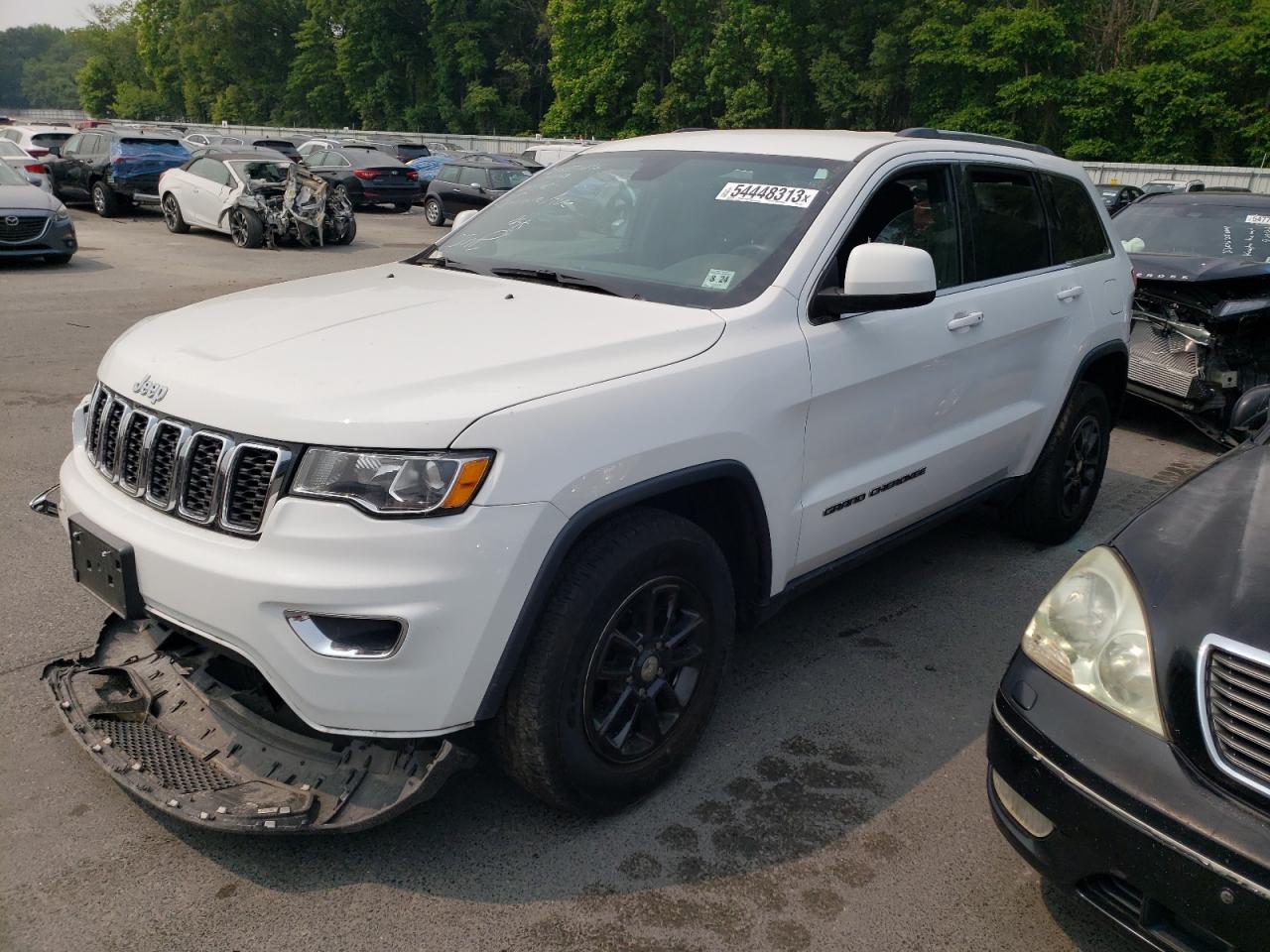 1C4RJFAG2KC618697 - 2019 Jeep grand cherokee