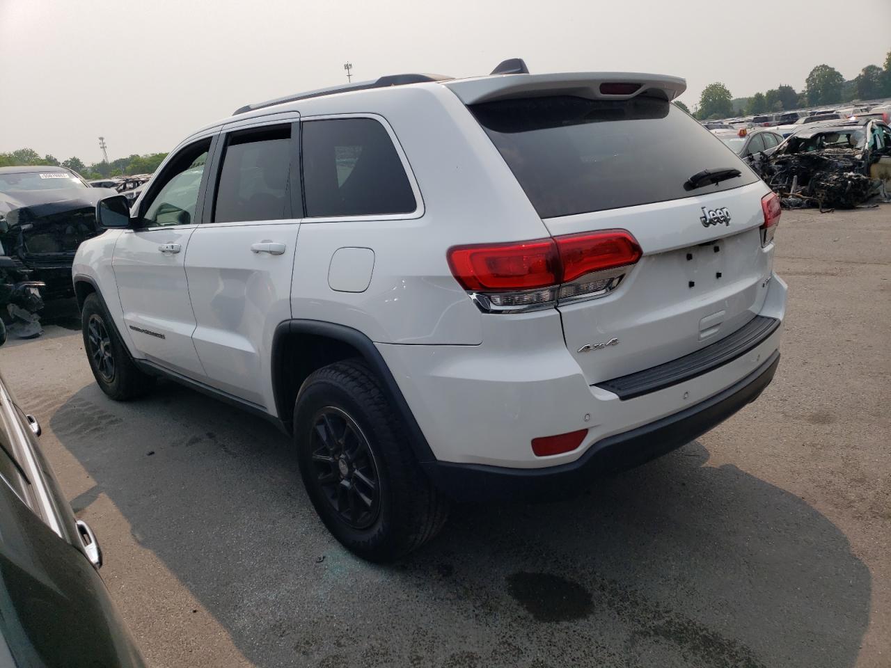 1C4RJFAG2KC618697 - 2019 Jeep grand cherokee